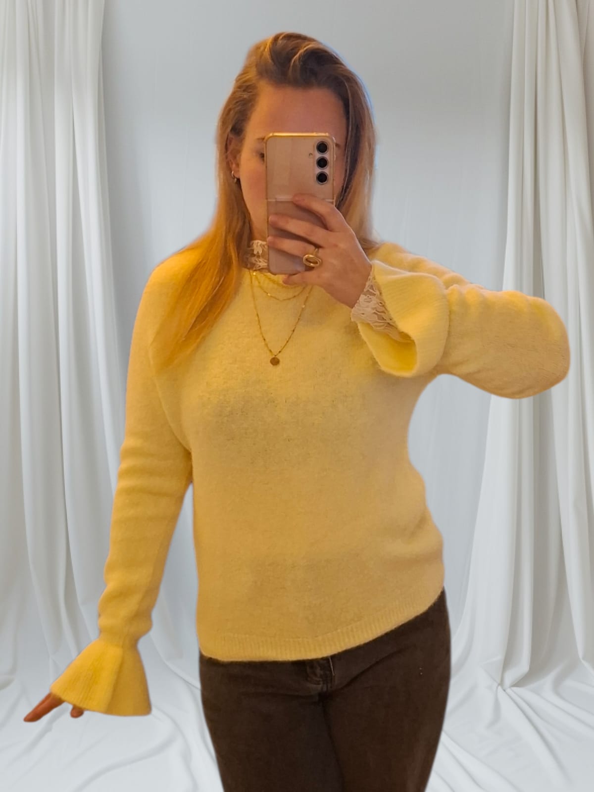 Soft ruffle trui - Geel