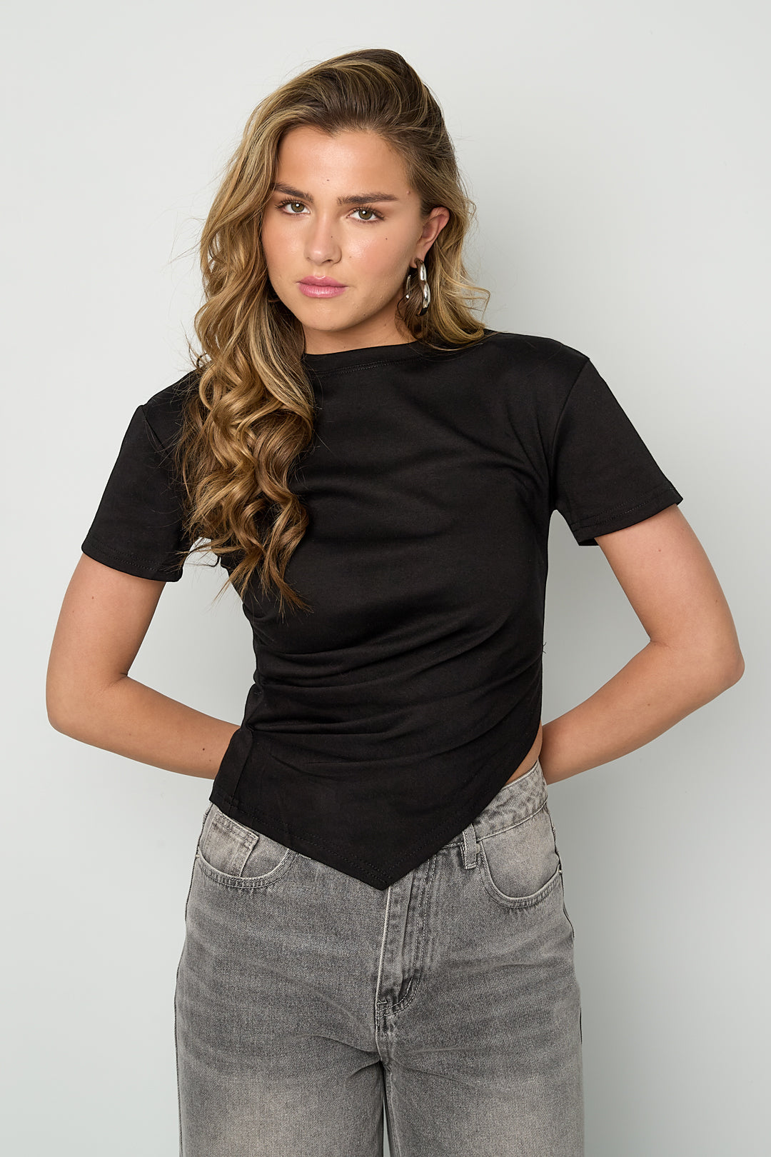 Asymmetrisch Tee