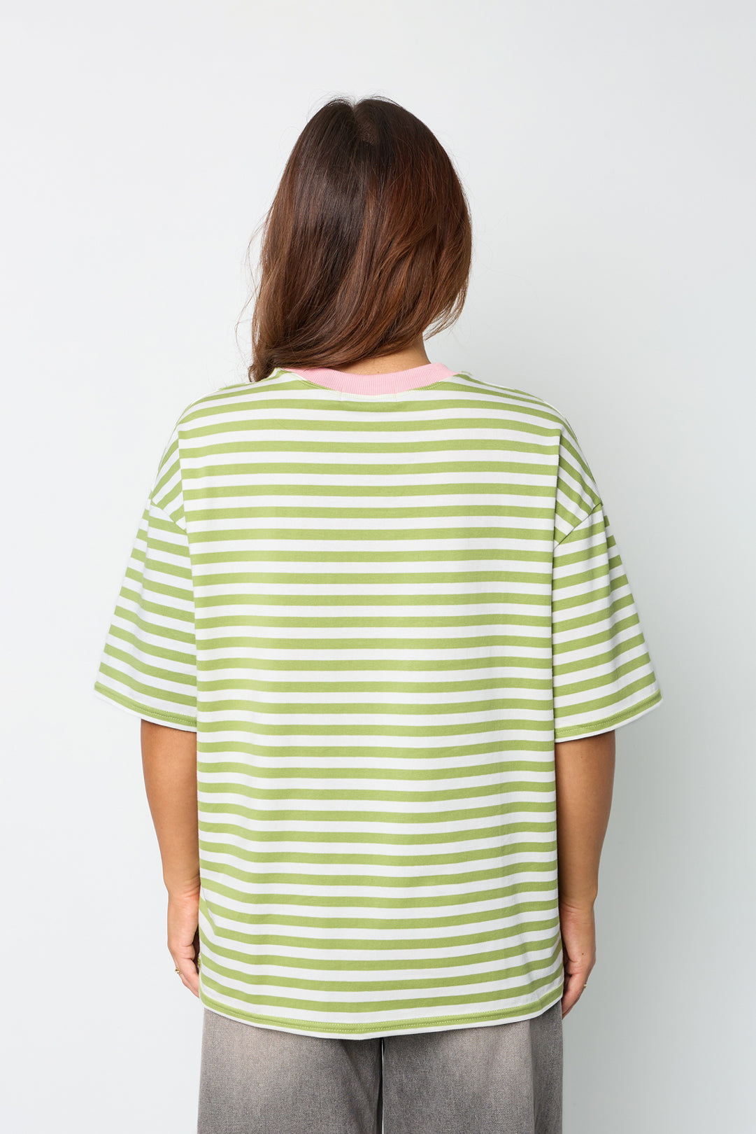 Het  gestreepte T-shirt