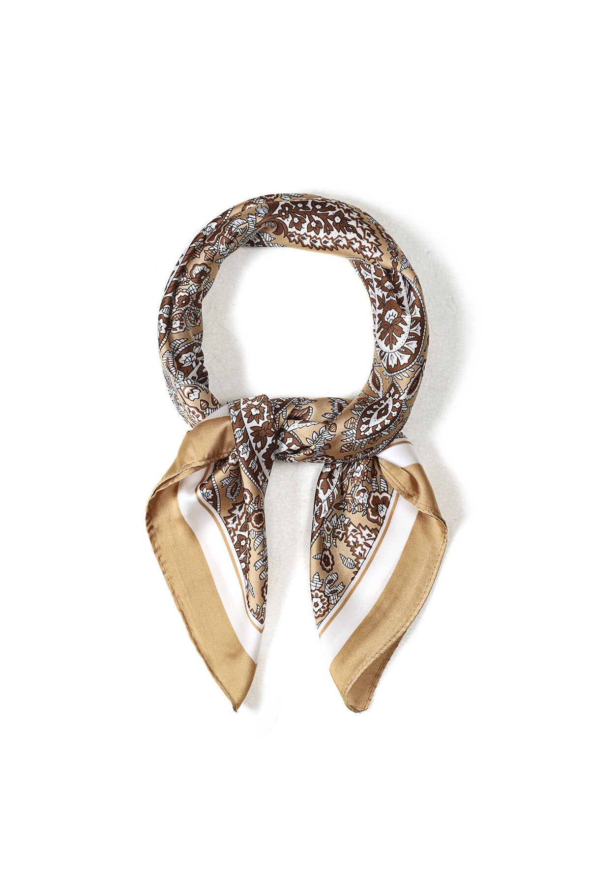 Zomersjaals met paisley-patroon